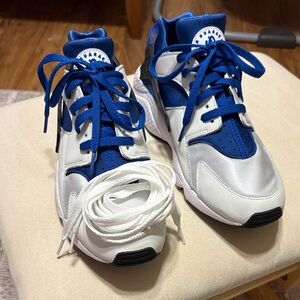 Nike air huarache size 11 men’s